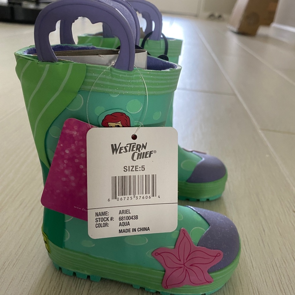 NWT!western chief toddler girl’s rainboot
